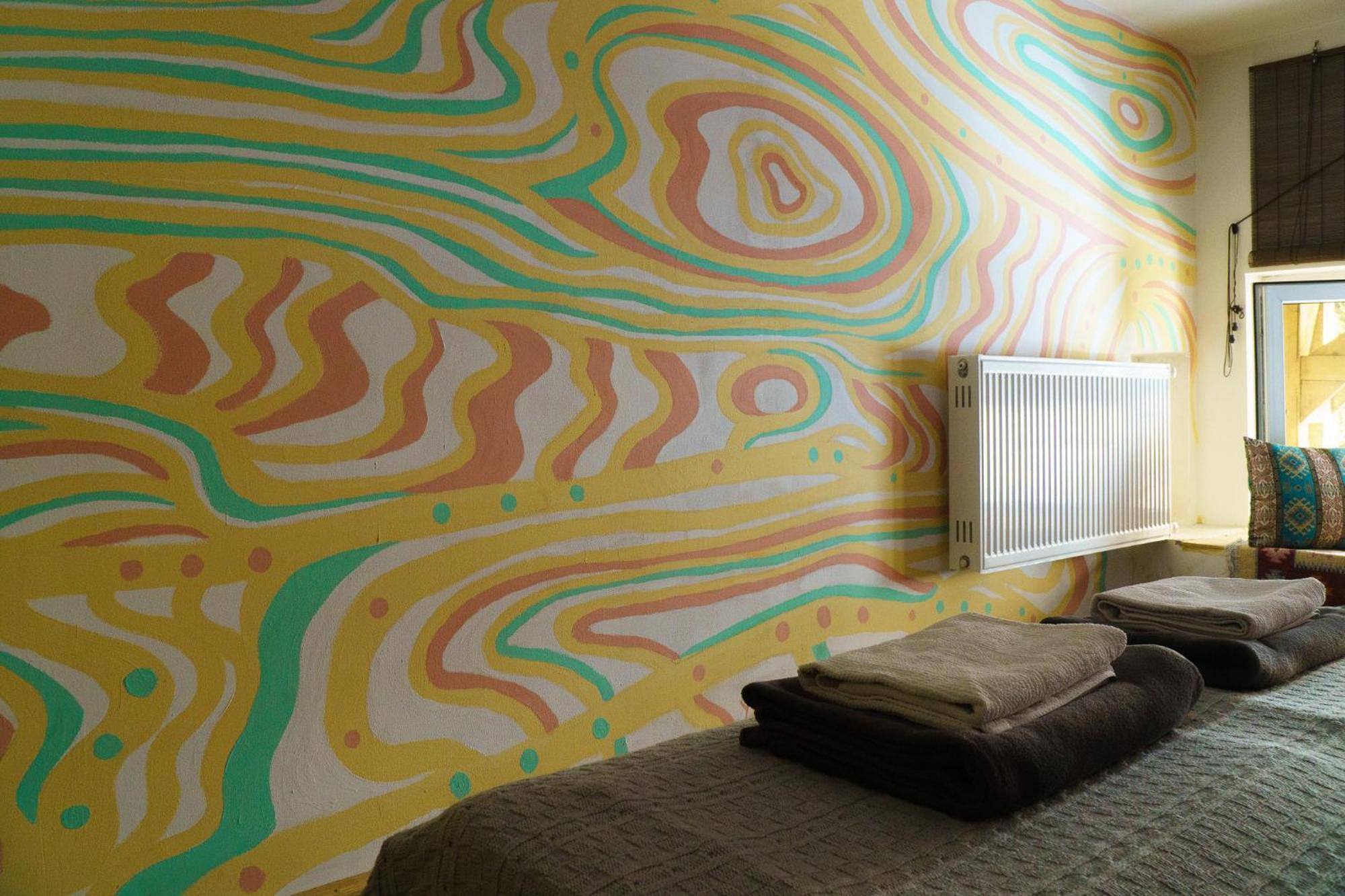 Moosica Hostel Тбилиси Экстерьер фото