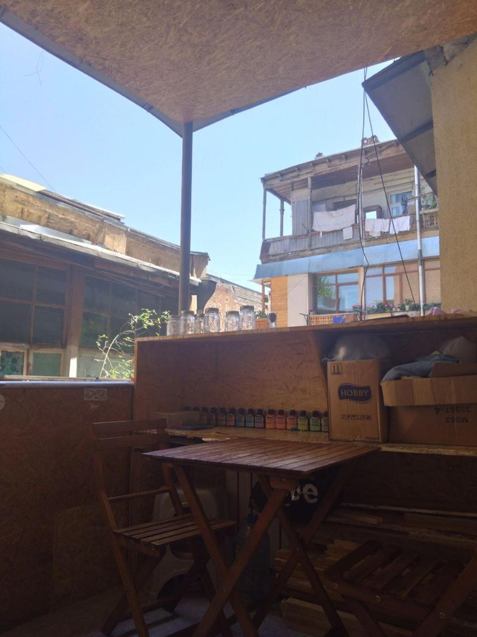 Moosica Hostel Тбилиси Экстерьер фото