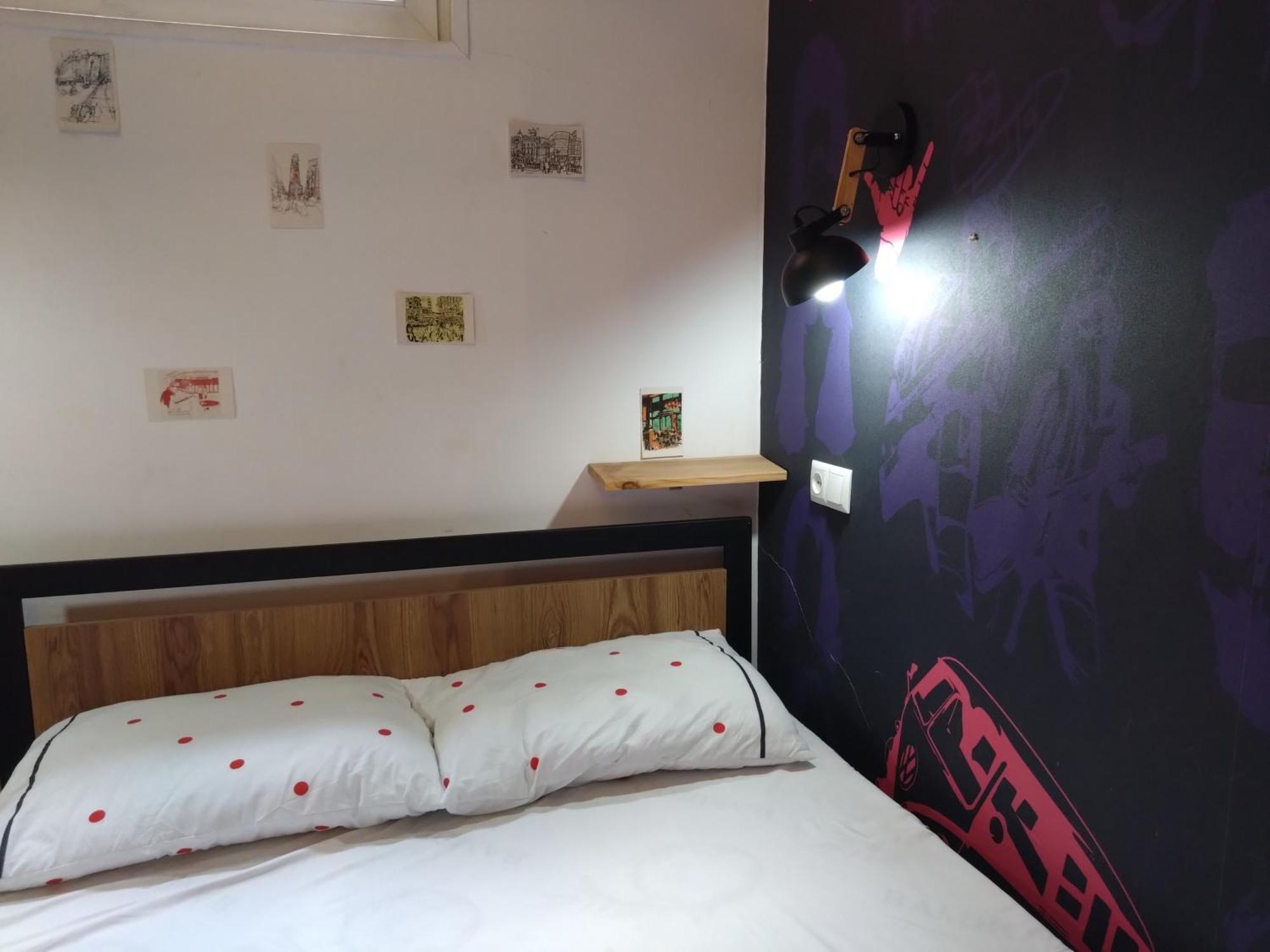 Moosica Hostel Тбилиси Экстерьер фото